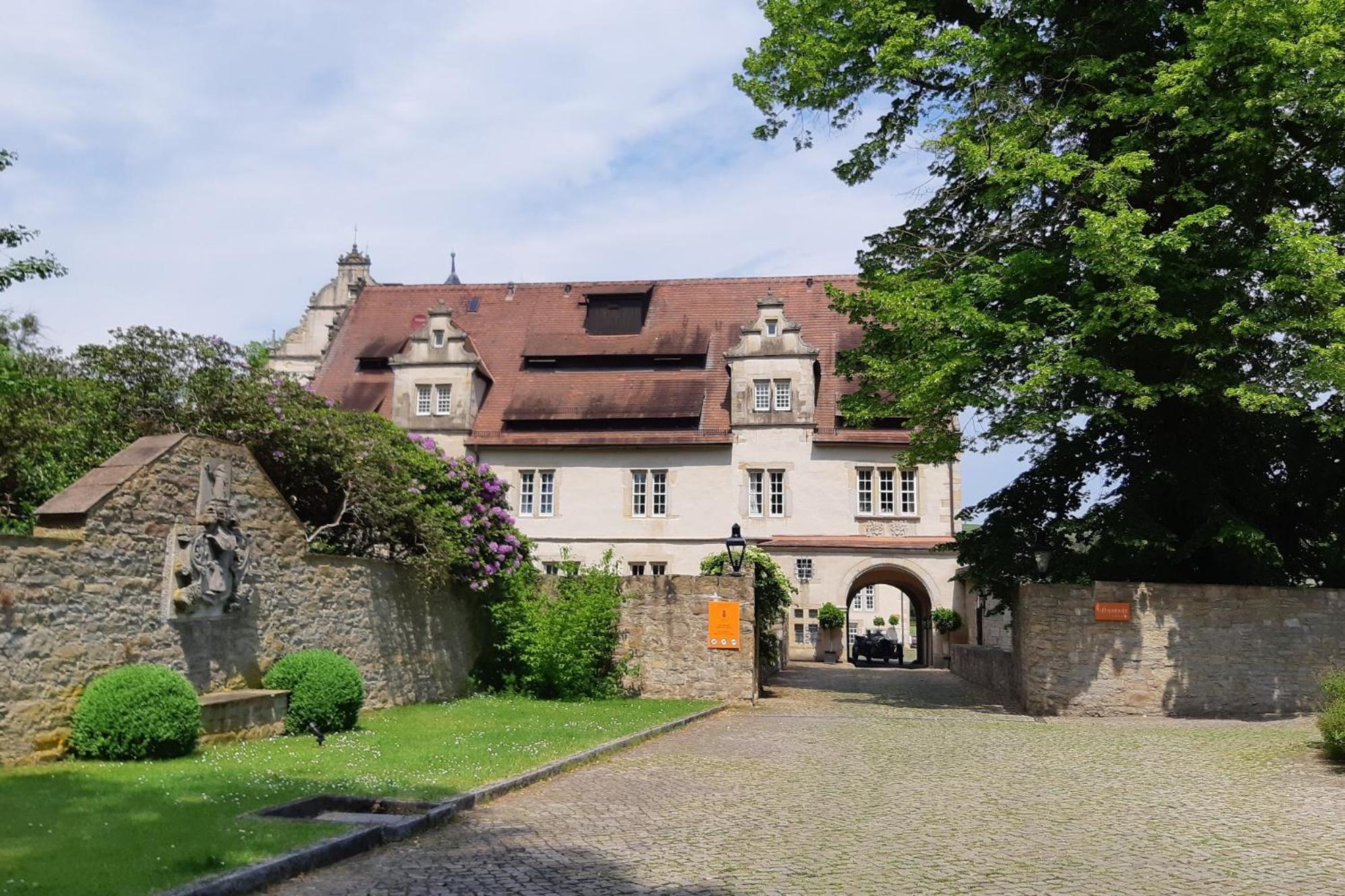 Schlosshotel Münchhausen Aerzen Exterior foto