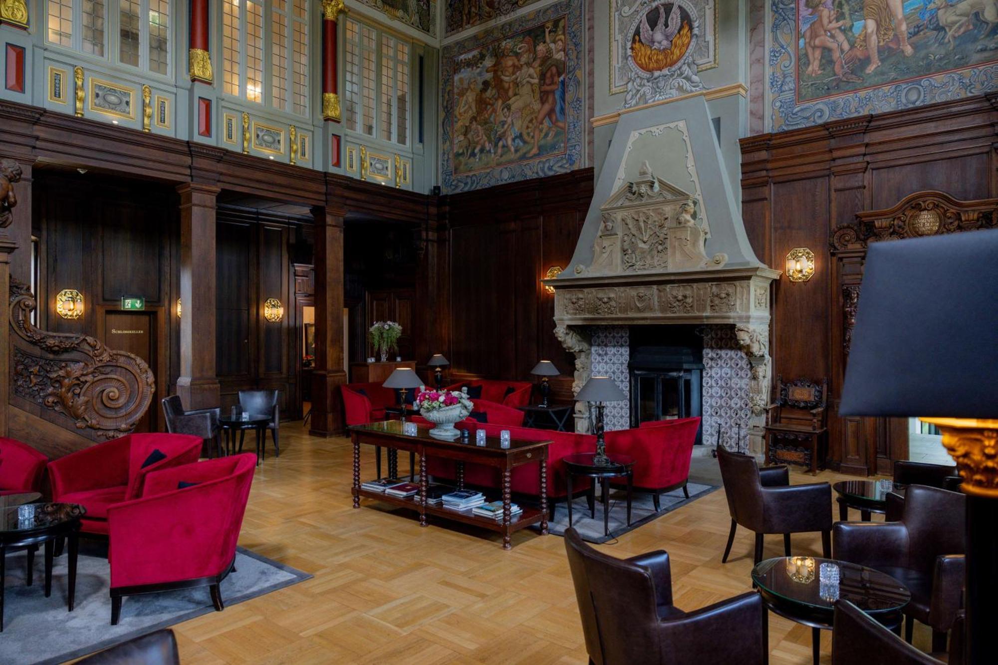 Schlosshotel Münchhausen Aerzen Exterior foto